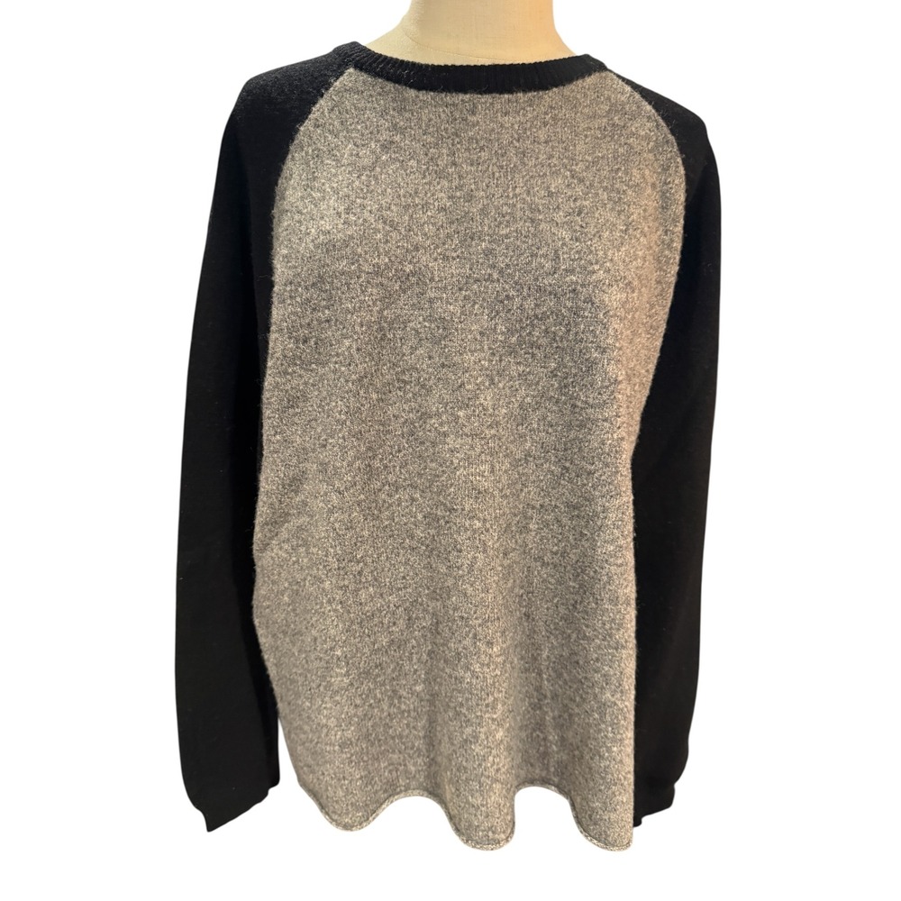 J. Crew Mens Large Gray Black 100% Lambswool Raglan Colorblock Crewneck Sweater